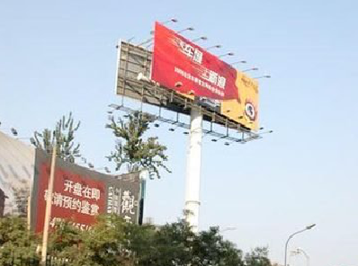 新晃户外广告怎么做才能让人一眼记住？